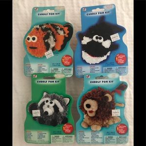 NWT 4 Pom Pom Creature Kits